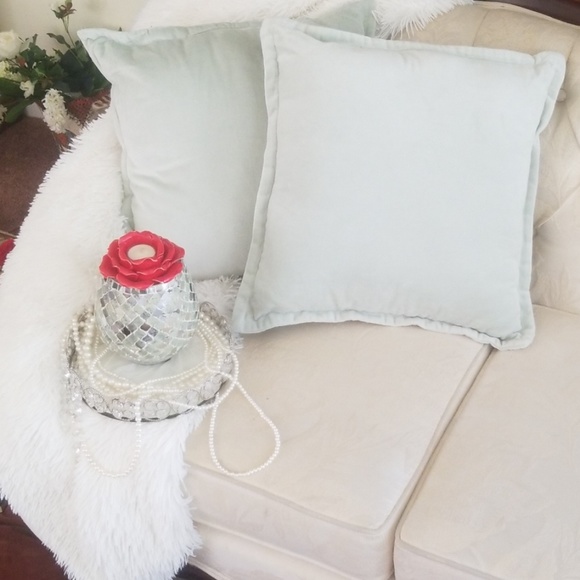 NEW 2 Sets of Pier 1 Mint Green Decor Pillows - Picture 7 of 8